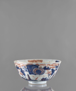Bowl, Japanese, Edo 1603–1868, ceramics, colored porcelain; exterior decorated with a stylized