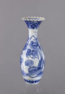 Vase, ceramics, blue and white porcelain, Japanese, 19th/20th century Japan; vessel with plant