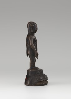 Young Buddha; unknown sculptor; gift, repossession; Buddha iconography; figurine on lotus throne;