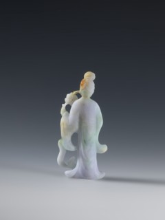 Taoist goddess?;, Chinese; Qing dynasty 1644–1911; Taoism; flowers iconography; scepter; green-pink