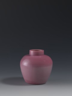Ginger vessel, mid-19th century, China, Qing 1644–1911. Ovoid storage pot with a short collar.
