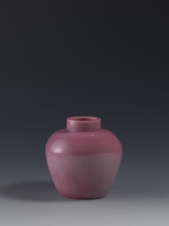 Ginger vessel, Chinese, Qing dynasty 1644–1911, mid-19th century. Ovoid storage pot with a short