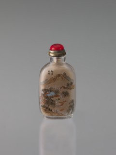 Snuffbox with stopper, Ma Shaoxuan 1869–1939, maker; snuffbox vessel, carved or painted with