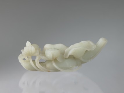 Lotus branch — decoration; maker, purchase provenance; Chinese art; Chinese culture; Qing dynasty