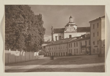 Dominican Church of the Holy Spirit Vilnius, 1912, photograph, photographic print: height 11.2 cm,