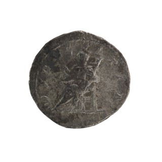 Denarius, Elagabalus 204–222; Roman emperor 218–222. Obv.: IVLIAMAESAAVG — Draped bust of Julia