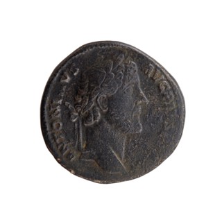 Sestertius of Antoninus Pius 86–161; Roman emperor 138–161. Obverse: Head of Antoninus Pius in a