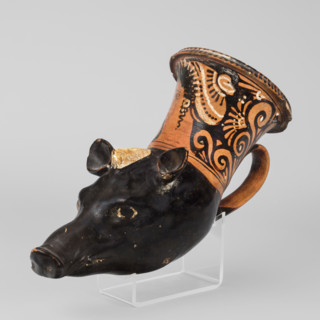 Red-figure rhyton in the shape of a boar's head, Stoke-on-Trent Group (c. 300 BC), boar