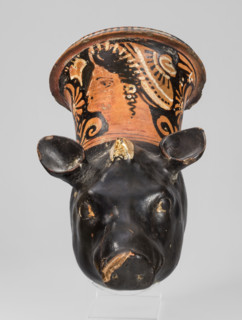 Red-figure rhyton in the shape of a boar's head, Stoke-on-Trent Group (c. 300 BC), boar