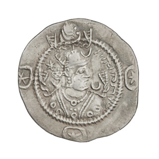 Drachma of Kavadh I (r. 488–496 and 498–531). Obverse: bust of Kavadh I facing right, wearing a