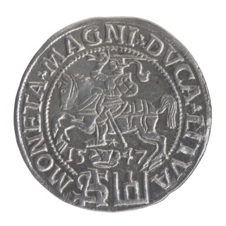 Lithuanian grosz on a Polish foot, Sigismund II Augustus (King of Poland; 1544–1572). Polish coin,