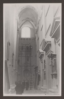 Vilnius. 'Hanging Pictures in the Cathedral', Zdanowscy, Edmund and Boleslawa, photographers,