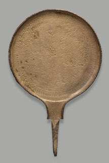 Hand mirror with a scene of the slaying of Medusa; workshop from Chiusi; late 4th century BC;