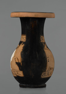 Red-figure pelike, Attic workshop. Pelike (vessel) of pink clay with slightly matte black engobe;