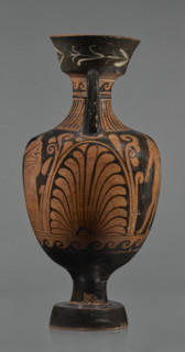 Red-figure amphora, Apulian workshop, repossession; Classical Period vessel (3rd quarter of the 4th