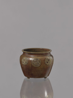 Bowl, bronze; Japanese; floral ornament; Meiji period (1868–1912), early 20th century; vessel;