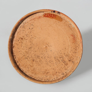 Lekanis lid, attributed to an author, 1st half of the 5th century BC, Greater Greece; vessel;