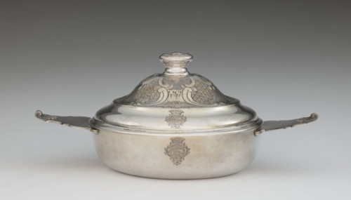 Écuelle by Louis I Dulaurier, goldsmith; tableware element. Body in the form of a smooth, circular