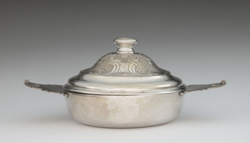 Écuelle by Louis I Dulaurier, goldsmith; tableware. Body in the form of a smooth, circular bowl