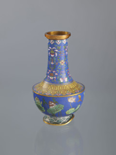 Vase; maker: Fyodor Vasilyevich Rubiec-Masalski (1865–1920?) and Jerzy Tulisov (1943– ); Chinese;