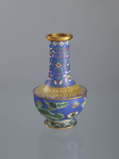 Vase; maker: Rubiec-Masalski, Fyodor Vasilyevich (1865–1920?) and Tulisov, Jerzy (1943– ); Chinese