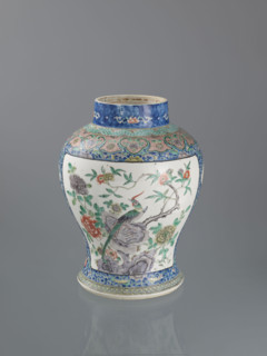Vase, Chinese, Qing (1644–1911), early 20th century; decorative vessel painted with lotuses,