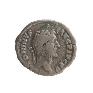 Denarius of Antoninus Pius (86–161; Roman Emperor 138–161). Obverse: head of Antoninus Pius in a