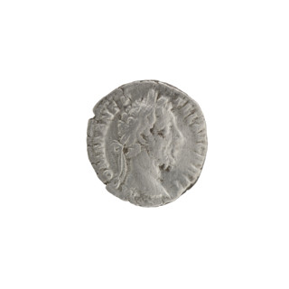 Denarius of Commodus (reigned 177–192). Obverse: head of Commodus in a laurel wreath facing right,