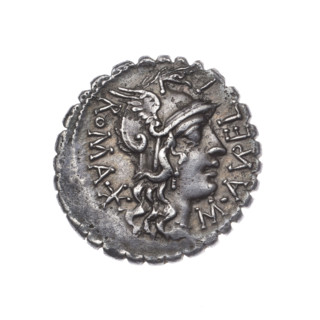 Denarius serratus, 118 BC, Roman Republic (505–27 BC). Obverse: Head of Roma in an Attic helmet