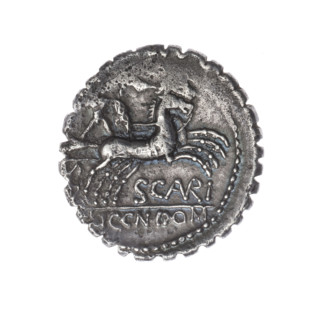 Denarius serratus, M. Aurelius Scaurus (publisher), L. Licinius Crassus (publisher), Cn. Domitius