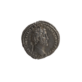 Denarius of Antoninus Pius (86–161; Roman emperor 138–161). Obverse: head of the emperor in a