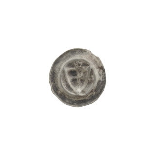 Denarius - bracteate; triangular shield with a cross whose arms reach the edge; trefoil above the