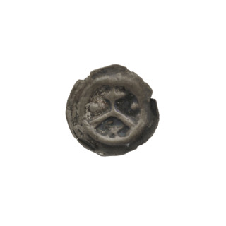 Denarius (bracteate); motif: cross on arcade (iconographic) with cross supported by an arch, below