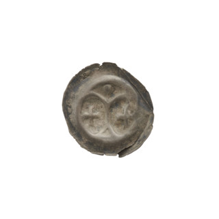 Denarius (bracteate) depicting arcades and a column with two arches at the bottom, forked and