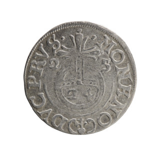 Obverse: Under the ducal mitre, a five-field coat of arms; below in the shield the value numeral 3.