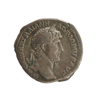 denarius, Hadrian (76–138; Roman emperor 117–138); obverse: head of the emperor with a laurel