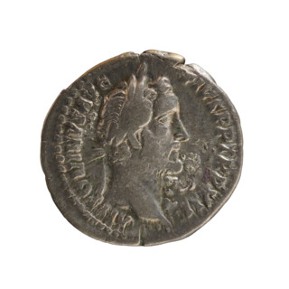 Denarius, Antoninus Pius (86–161; Roman Emperor 138–161). Silver coin, weight 3.15 g, axis 180°.