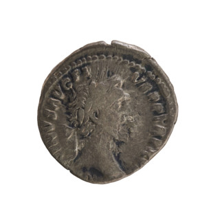 denarius, Antoninus Pius (86–161; Roman emperor 138–161) — iconography: busts, Vesta (mythology),
