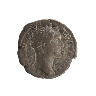 Denarius, Antoninus Pius (86–161; Roman emperor 138–161). Silver coin, weight 3.04 g, axis 180°.