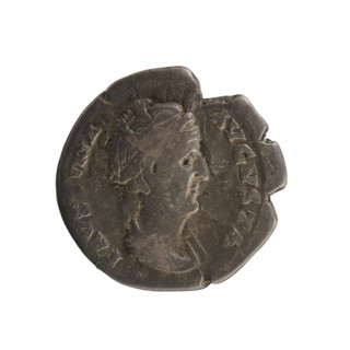 Denarius, Antoninus Pius (86–161; Roman emperor 138–161) and Faustina the Elder (98–141; Roman