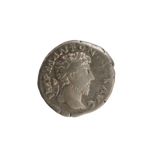 Denarius, Marcus Aurelius (121–180; Roman emperor 161–180). Obverse: Head of Marcus Aurelius with a