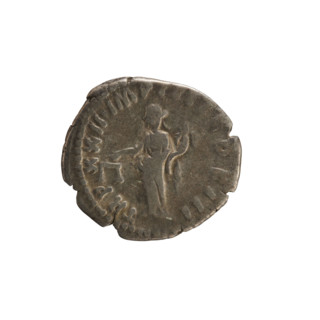 denarius, Marcus Aurelius (121–180; Roman emperor 161–180); obverse: head of M. Aurelius with a