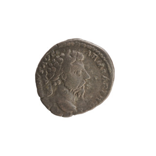 Denarius, Marcus Aurelius (121–180; Roman emperor 161–180). Obverse: Head of Marcus Aurelius with a