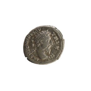 denarius, Marcus Aurelius (121–180; Roman emperor 161–180); imperial busts; treasures (numism.);