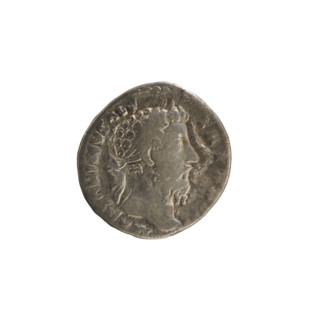 Denarius of Marcus Aurelius (121–180; Roman emperor 161–180). Obverse: Head of Marcus Aurelius with