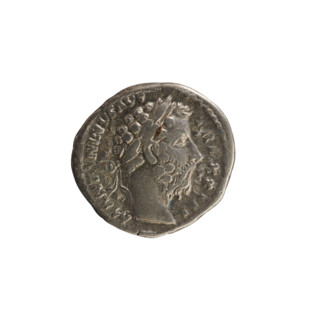 denarius, Marcus Aurelius (121–180; Roman emperor 161–180); busts; Salus feeding the snake; Salus