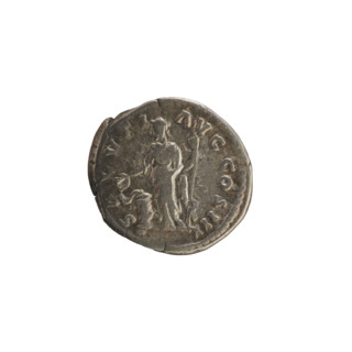 Denarius, Marcus Aurelius (121–180; Roman emperor 161–180). Obverse: Head of Marcus Aurelius with a