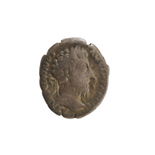 Denarius, Marcus Aurelius (121–180; Roman emperor 161–180). Obverse: Head of Marcus Aurelius with a