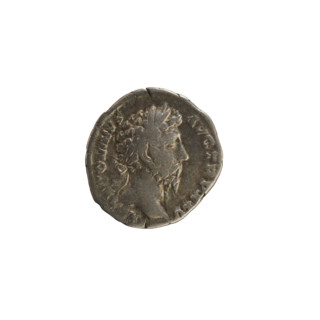 Denarius, Marcus Aurelius (121–180; Roman emperor 161–180). Obverse: Head of Marcus Aurelius with a