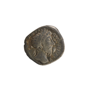 Denarius of Marcus Aurelius (121–180; Roman emperor 161–180). Obverse: Head of Marcus Aurelius with